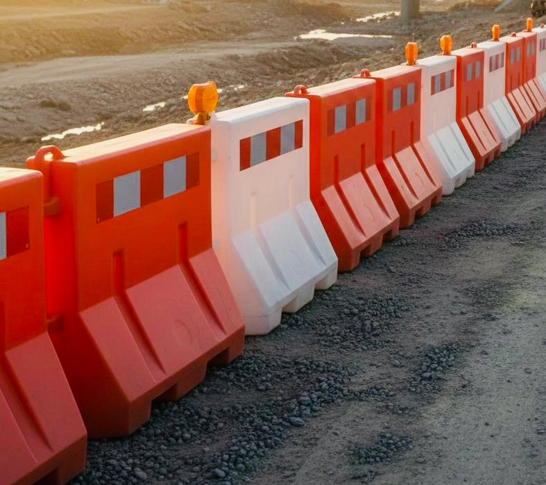 road barrier scrap buyers in qatar offering professional plastic collection and recycling services
