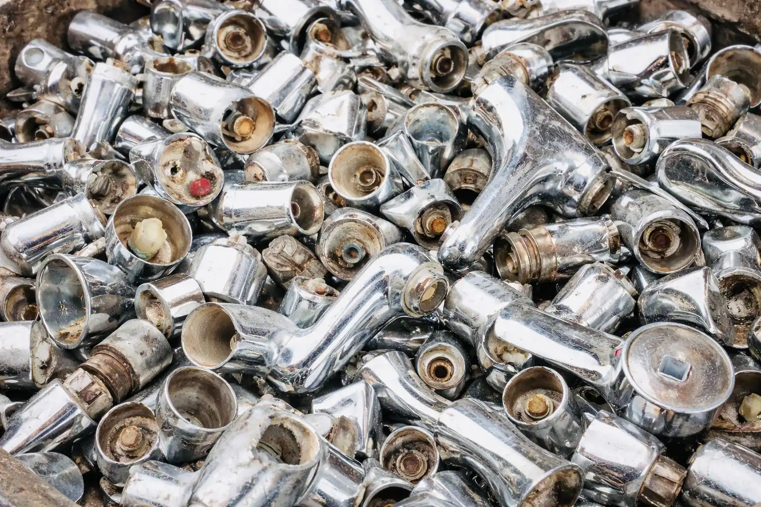 zinc fittings scrap buyers in qatar providing professional zinc collection and recycling services